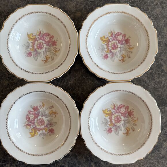 Set Of 4 W.S. George LIDO Berry Dessert Bowl USA 298A Pink Yellow Gold - Picture 1 of 10